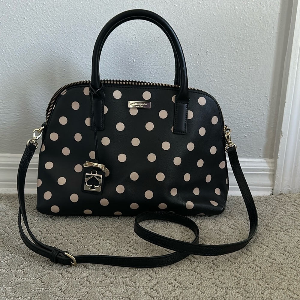 Barely used Kate Spade tote/purse!